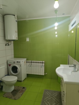 Продам трехкомнатную (3-комн.) квартиру, Ю.А.Инге ул, 46к9, Симферополь г