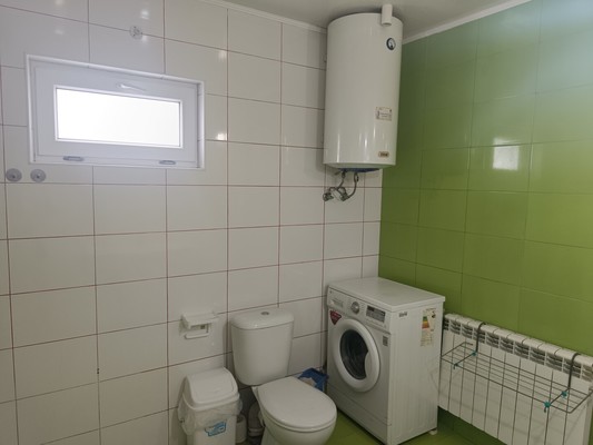 Продам трехкомнатную (3-комн.) квартиру, Ю.А.Инге ул, 46к9, Симферополь г