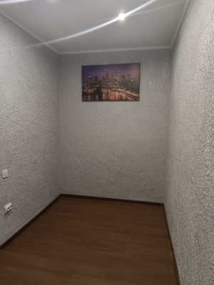 Продам трехкомнатную (3-комн.) квартиру, Ю.А.Инге ул, 46к9, Симферополь г