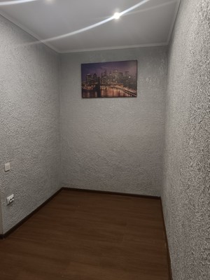 Продам трехкомнатную (3-комн.) квартиру, Ю.А.Инге ул, 46к9, Симферополь г