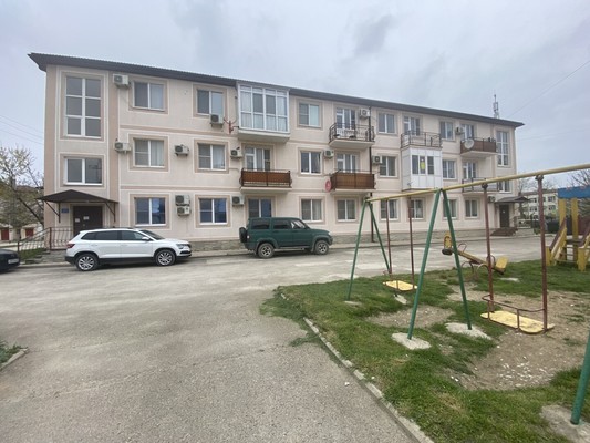 Продам однокомнатную (1-комн.) квартиру, Западная ул, 9, Витязево с