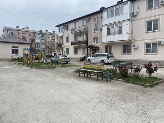 Продам однокомнатную (1-комн.) квартиру, Западная ул, 9, Витязево с