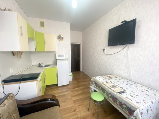 Продам однокомнатную (1-комн.) квартиру, Западная ул, 9, Витязево с