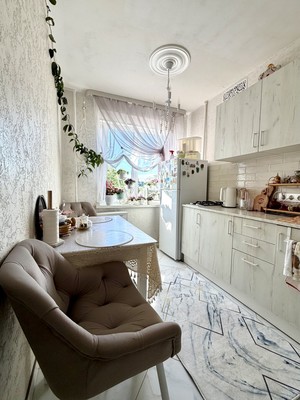 Продам трехкомнатную (3-комн.) квартиру, Гурьева ул, 26, Раменское г