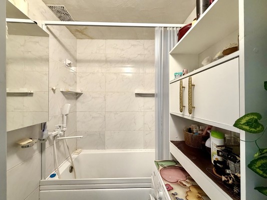 Продам трехкомнатную (3-комн.) квартиру, Гурьева ул, 26, Раменское г