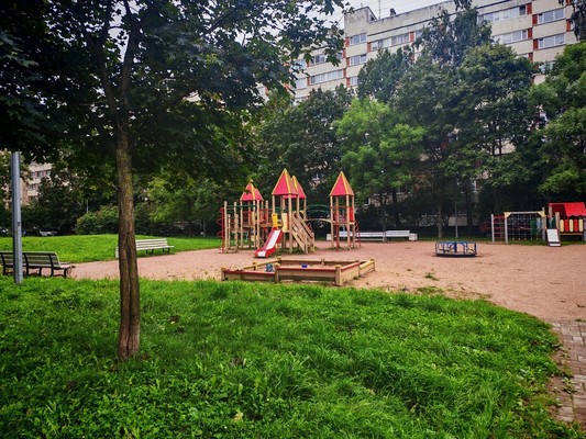 Продам комнату в 8-комн. квартире, Беринга ул, 32Ак3, Санкт-Петербург г