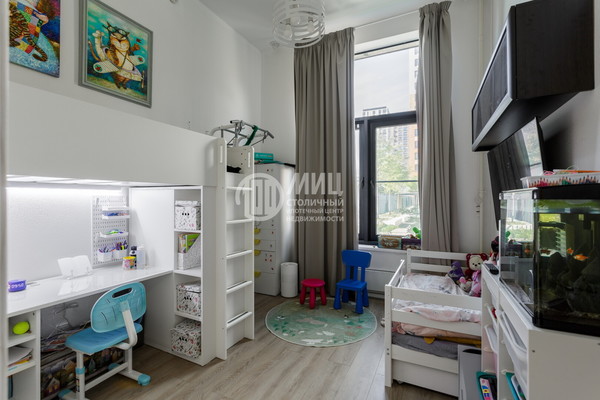 Продам трехкомнатную (3-комн.) квартиру, Ясеневая ул, 12к1, Москва г
