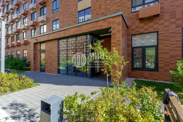 Продам трехкомнатную (3-комн.) квартиру, Ясеневая ул, 12к1, Москва г