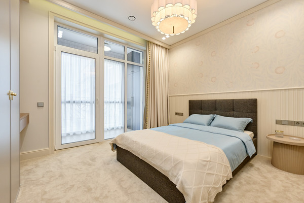 Продам двухкомнатную (2-комн.) квартиру, Петропавловская ул, 52, Пермь г