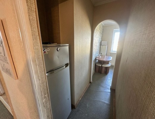 Продам двухкомнатную (2-комн.) квартиру, Ленина пр-кт, 24, Новороссийск г
