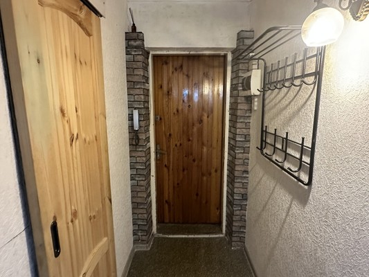 Продам двухкомнатную (2-комн.) квартиру, Ленина пр-кт, 24, Новороссийск г