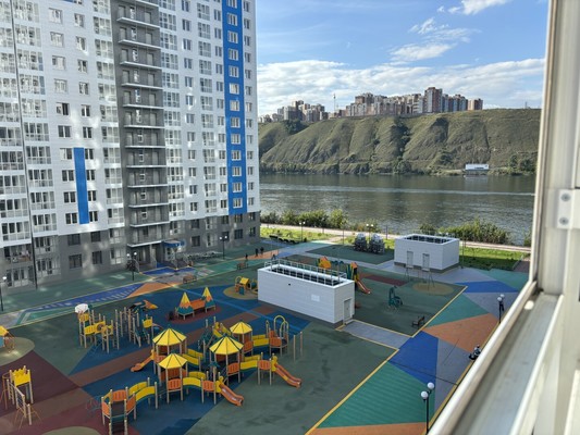Продам однокомнатную (1-комн.) квартиру, Лесников ул, 53, Красноярск г