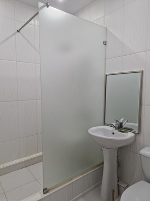 Продам двухкомнатную (2-комн.) квартиру, Парусная ул, 10к1, Краснодар г