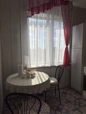 Продам двухкомнатную (2-комн.) квартиру, Дружбы ул, 62, Симферополь г