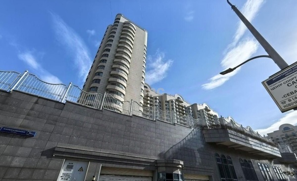 Продам многокомнатную квартиру, Новочерёмушкинская ул, 71/32, Москва г