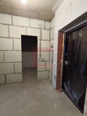 Продам однокомнатную (1-комн.) квартиру, Космонавта Леонова ул, 47, Калининград г