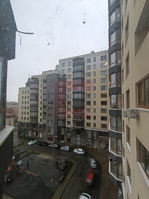 Продам однокомнатную (1-комн.) квартиру, Космонавта Леонова ул, 47, Калининград г