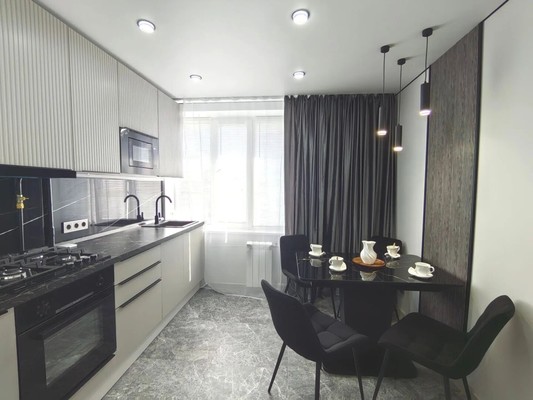 Продам двухкомнатную (2-комн.) квартиру, Нахимовский пр-кт, 27к2, Москва г