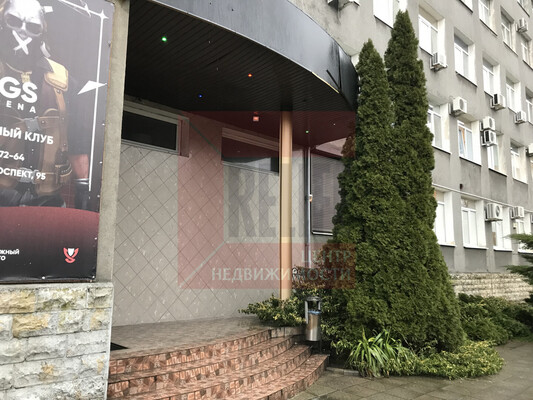 Продам коммерческое помещение 509 м2, Московский пр-кт, 95, Калининград г