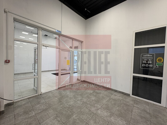 Сдам коммерческое помещение 324 м2, 3А (ГПК Сатурн тер) ряд, к 1, Калининград г