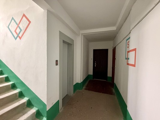 Продам трехкомнатную (3-комн.) квартиру, Марка Донского ул, 20, Симферополь г