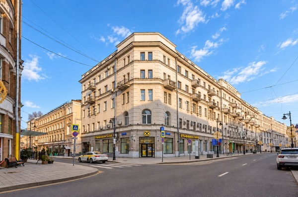 Продам офисное помещение 1 695 м2, Кривоколенный пер, 5, Москва г