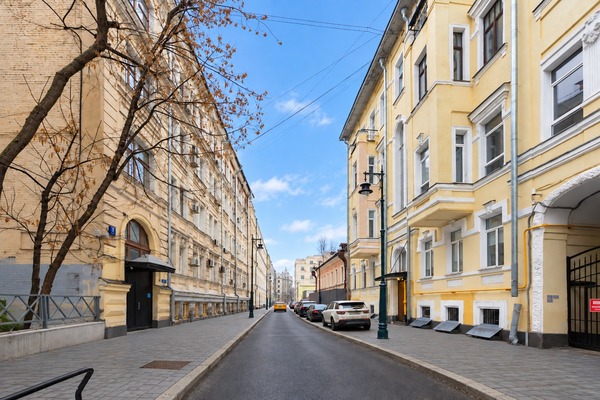 Продам офисное помещение 1 695 м2, Кривоколенный пер, 5, Москва г