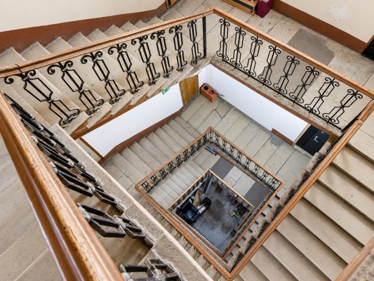 Продам офисное помещение 1 695 м2, Кривоколенный пер, 5, Москва г