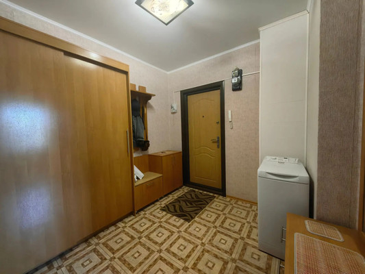 Продам многокомнатную квартиру, Западный пер, 9, Волгодонск г