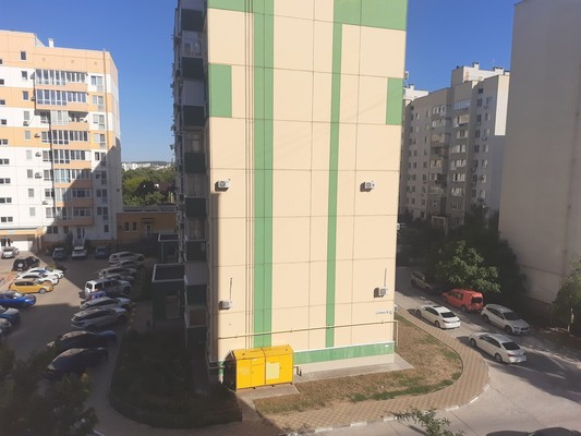Продам трехкомнатную (3-комн.) квартиру, И.Г.Лексина ул, 54а, Симферополь г