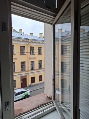 Продам двухкомнатную (2-комн.) квартиру, Средняя Подьяческая ул, 16, Санкт-Петербург г