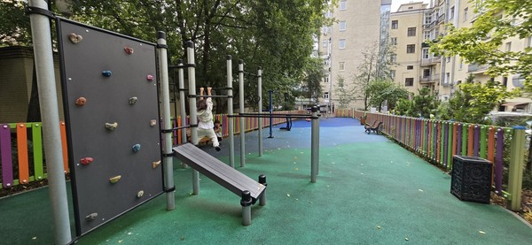 Продам двухкомнатную (2-комн.) квартиру, Тверская ул, 6б, Москва г