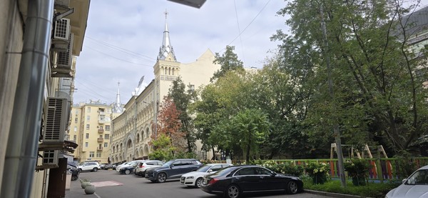 Продам двухкомнатную (2-комн.) квартиру, Тверская ул, 6б, Москва г