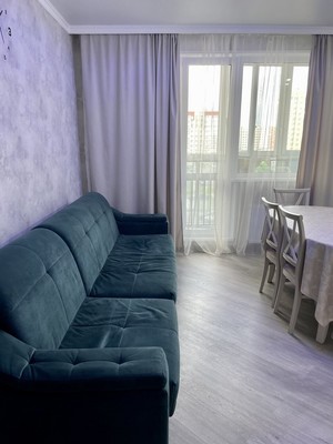 Продам двухкомнатную (2-комн.) квартиру, Самаровская ул, 6к1, Ханты-Мансийск г