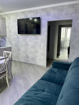Продам двухкомнатную (2-комн.) квартиру, Самаровская ул, 6к1, Ханты-Мансийск г