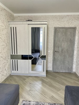 Продам двухкомнатную (2-комн.) квартиру, Самаровская ул, 6к1, Ханты-Мансийск г