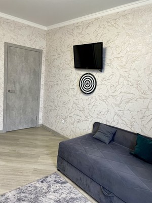 Продам двухкомнатную (2-комн.) квартиру, Самаровская ул, 6к1, Ханты-Мансийск г
