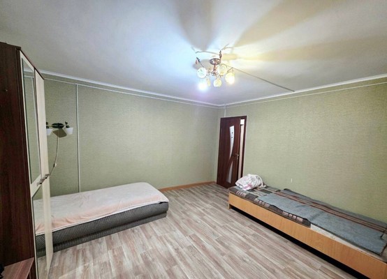 Продам однокомнатную (1-комн.) квартиру, Южный пер, 35А, Ханты-Мансийск г