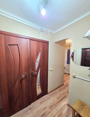 Продам однокомнатную (1-комн.) квартиру, Южный пер, 35А, Ханты-Мансийск г