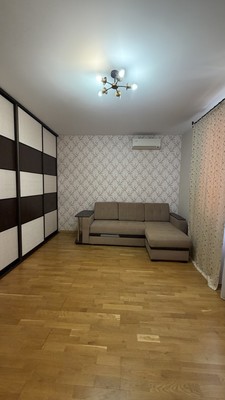Продам двухкомнатную (2-комн.) квартиру, Агрохимическая ул, 64, Краснодар г