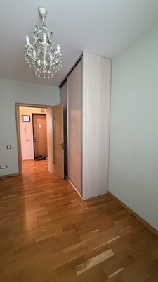 Продам двухкомнатную (2-комн.) квартиру, Агрохимическая ул, 64, Краснодар г