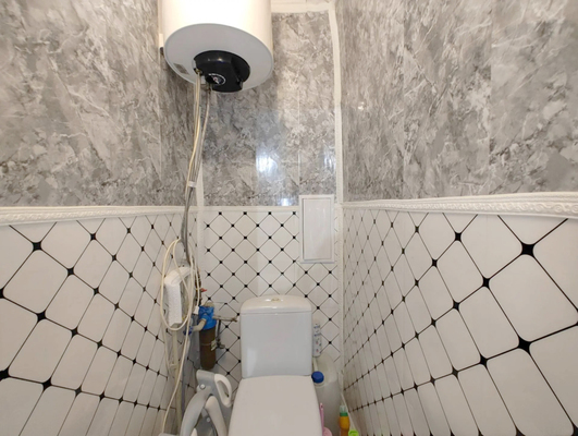 Продам трехкомнатную (3-комн.) квартиру, Аэрофлотская ул, 16, Симферополь г