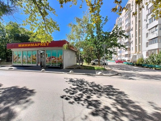 Продам трехкомнатную (3-комн.) квартиру, Аэрофлотская ул, 16, Симферополь г