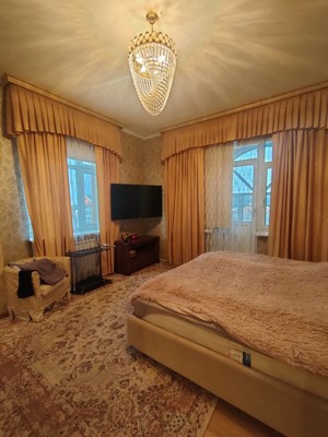 Продам трехкомнатную (3-комн.) квартиру, Дунина-Горкавича ул, 10, Ханты-Мансийск г