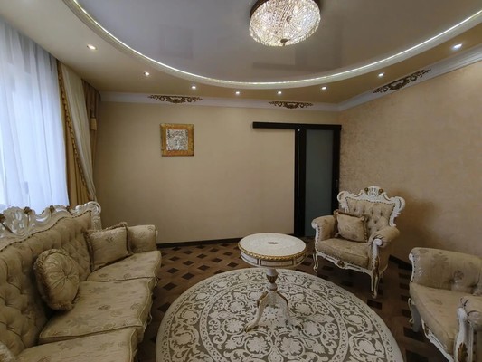 Продам двухкомнатную (2-комн.) квартиру, Сирина ул, 68Б, Ханты-Мансийск г
