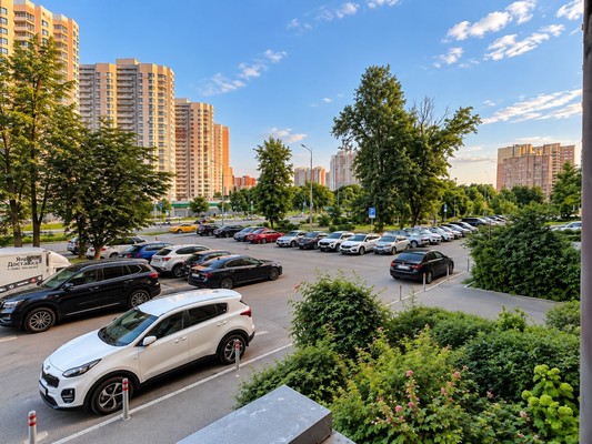 Продам двухкомнатную (2-комн.) квартиру, Беломорская ул, 13к1, Москва г