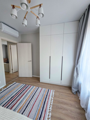 Сдам трехкомнатную (3-комн.) квартиру, 100 кв-л, 1к3, Москва г