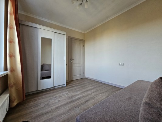Сдам трехкомнатную (3-комн.) квартиру, Косинская ул, 4к2, Москва г