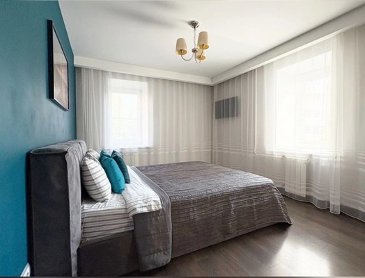 Продам двухкомнатную (2-комн.) квартиру, Светлогорская ул, 35а, Красноярск г