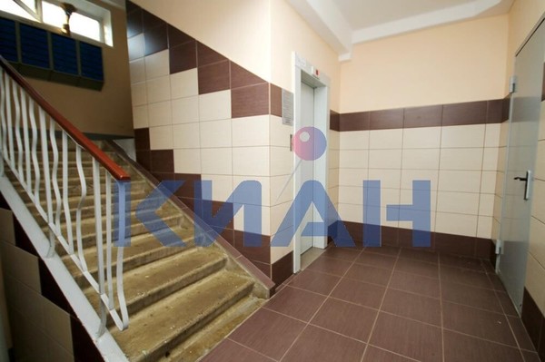 Продам трехкомнатную (3-комн.) квартиру, Весны ул, 15, Красноярск г